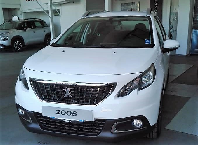 PEUGEOT 2008